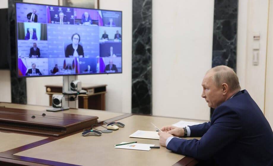 Šnajder: Putin vlada u virtuelnoj realnosti, jedino tu može proglasiti pobedu 1