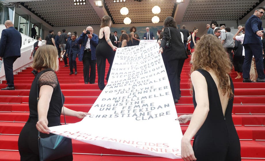 Drugi feministički protest, dimne bombe i transparent na ovogodišnjem Kanskom festivalu 1