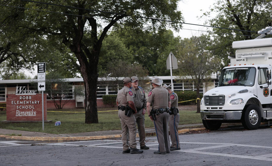 Policija Teksasa priznala grešku: Predugo čekali da bi savladali ubicu 19 dece 1