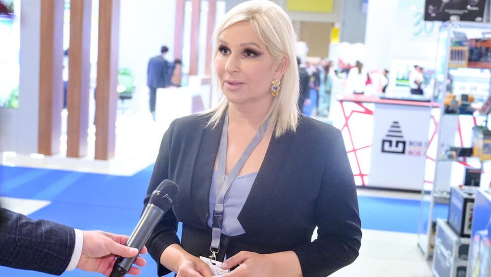 Mihajlović u Sarajevu: Ulaganje u obnovljive izvore energije obezbeđuje energetsku i ekonomsku bezbednost 1