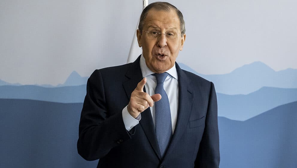 Lavrov o sankcijama Kijeva protiv Putina: Neka se deca igraju 1