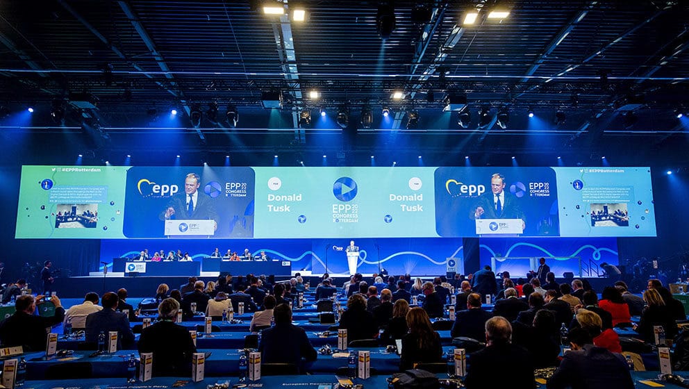 Dvoje naprednjaka na skupštini Evropske narodne partije 1