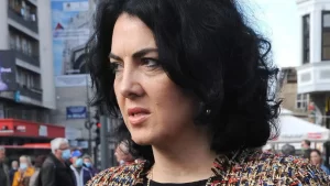 “Dođemo na zgarište, otplačemo, pa se vratimo na ulicu”: Gradonačelnica Niša odbila molbu porodica koje su u požaru ostale bez domova 2