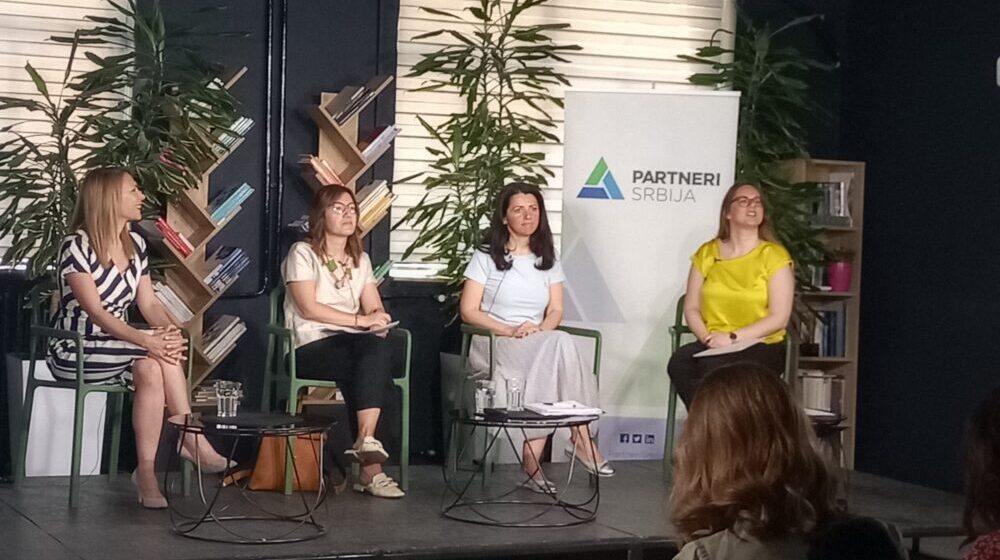 Ćutanje uprave u Srbiji "najglasnije" u regionu 1