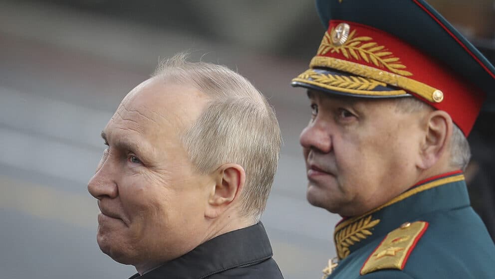U Kremlj stiglo značajno pismo, Putin pod pritiskom: „Režim puca, a ruska elita u panici“ 13