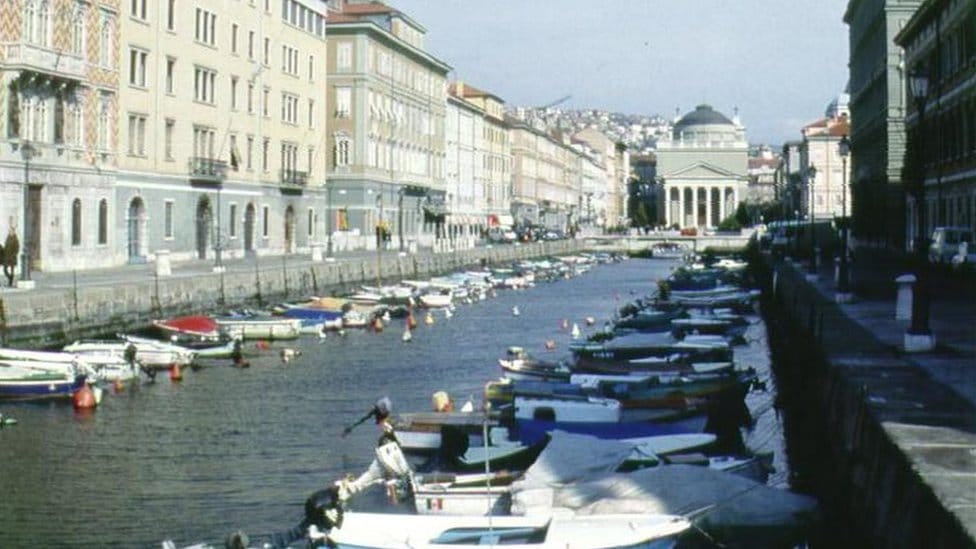 Italija, Trst i Ponte Roso: Kada su Jugosloveni kupovali italijanske farmerke, kafu i lutke 3 Veliki kanal u Trstu