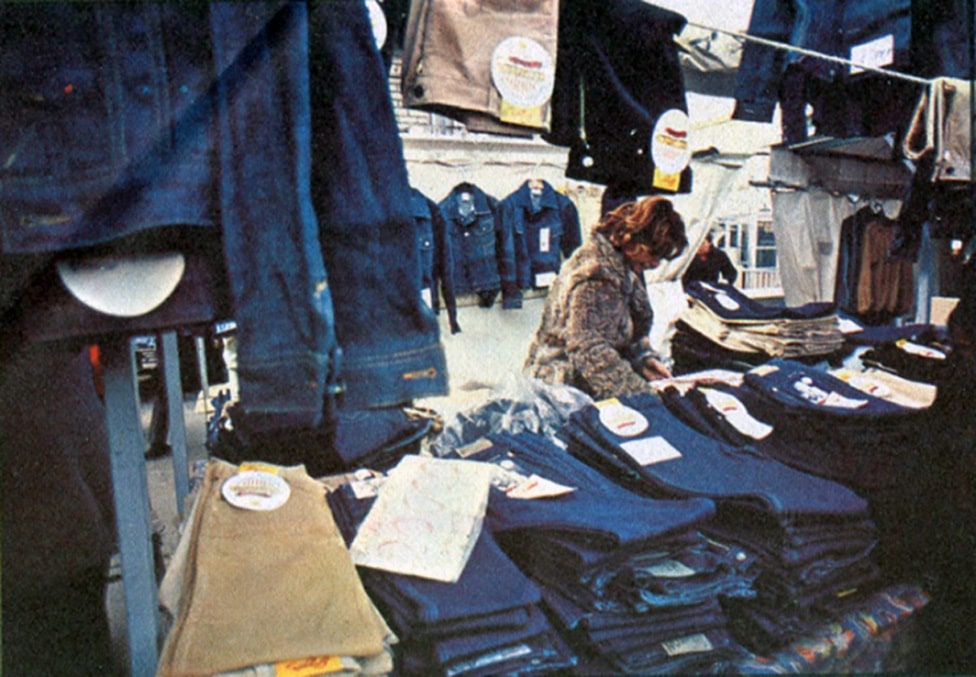 Italija, Trst i Ponte Roso: Kada su Jugosloveni kupovali italijanske farmerke, kafu i lutke 5 Trst, farmerke