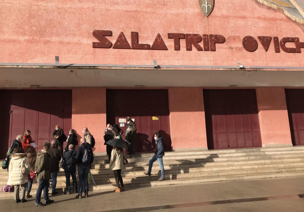 Italija, Trst i Ponte Roso: Kada su Jugosloveni kupovali italijanske farmerke, kafu i lutke 12 Trst