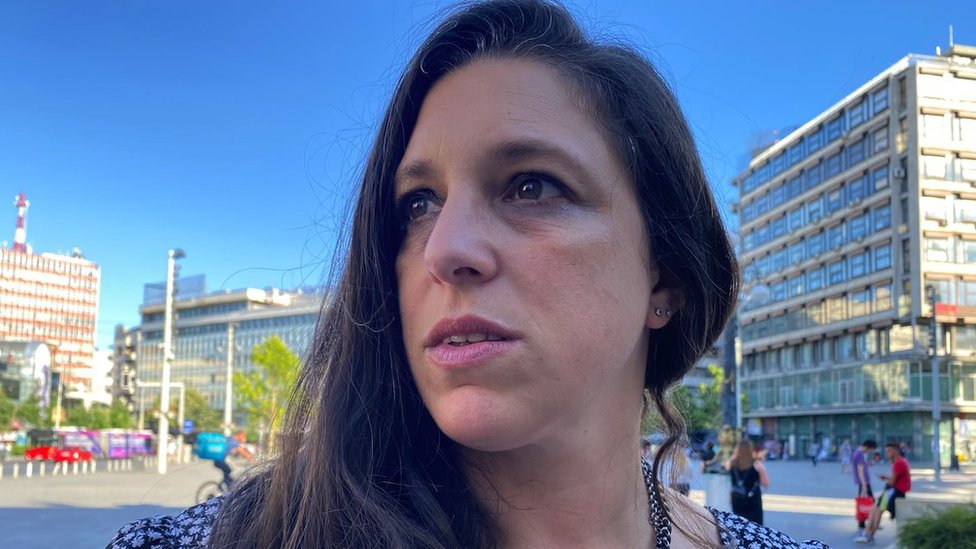 Intervju petkom: Spisateljica Arijana Harviks o buntu, ženskoj borbi i društvenim pritiscima 1 arijana portret