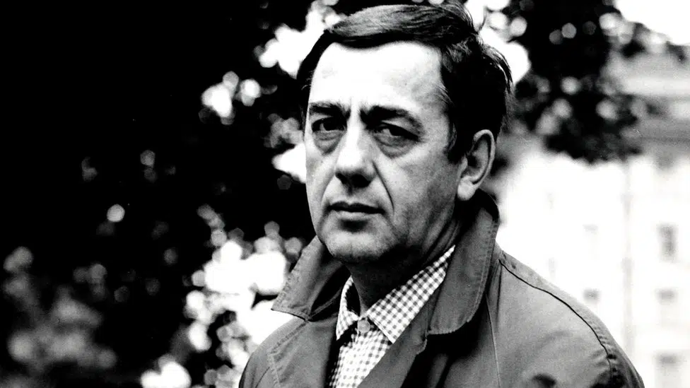 Srbija i književnost: Vek Vaska Pope, avangardnog moderniste, koji je 'pesmom mislio', a pisao da bi se osećao živim 1 Vasko Popa