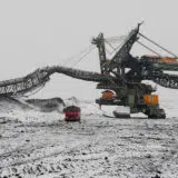 UGASEN POZAR NA BAGERU ZA ODLAGANJE ZEMLJE U KOLUBARI