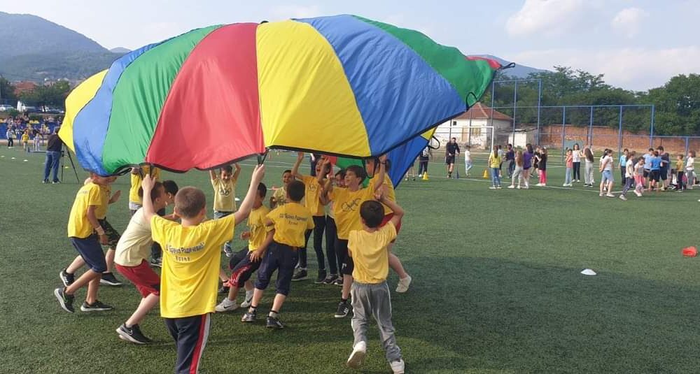 "Sport u škole" u Vranju: Promocija zdravih stilova života 1