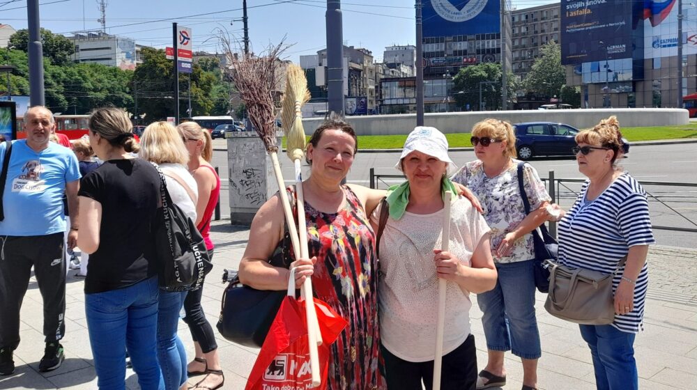 Protest radnika na minimalcu: Tetkice pozvale Vrhovni sud da čuva zakon 1