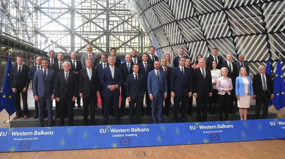 Završen samit u Briselu: Vučić prihvatio poziv austrijskog kancelara da poseti tu zemlju 1