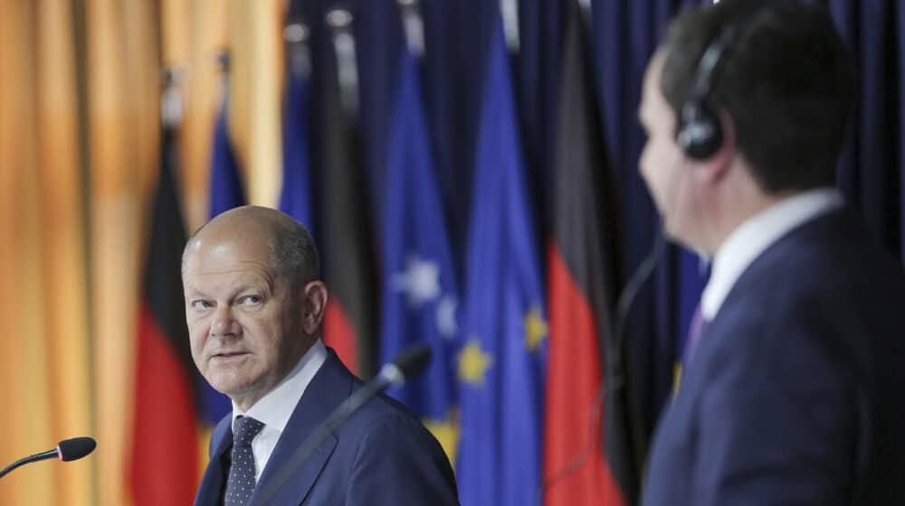 Šolc u Prištini pred dolazak u Beograd: Nezamislivo da dve zemlje koje jedna drugu ne priznaju postanu deo EU 1