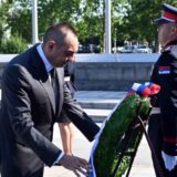 Vulin položio venac na spomen-obeležje poginulim pripadnicima policije u čast Dana MUP-a 11