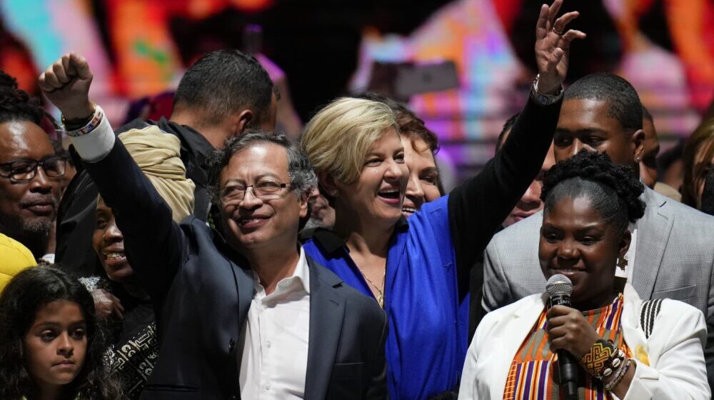 Kolumbija izabrala prvog levičarskog predsednika u drugom krugu izbora 1