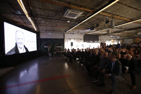 Sahranjen glavni urednik dnevnog lista "Nova" Stojan Drčelić 8