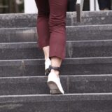 Sud naložio da se Dijani Hrkalović skine nanogica 11