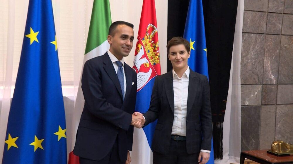 Brnabić sa italijanskim šefom diplomatije: Beograd fokusiran na reforme, posebno na vladavinu prava 1