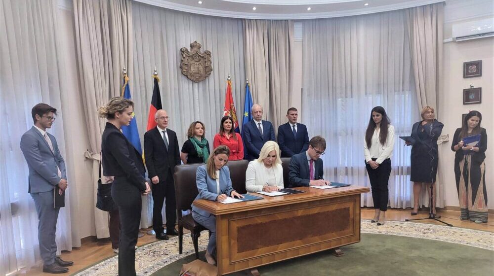 Potpisan sporazum o sprovođenju projekta "Promocija obnovljivih izvora energije i energetske efikasnosti u Srbiji" vredan 1,5 miliona evra 1
