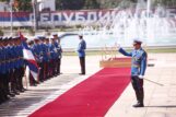 (FOTO) Abazović doputovao u dvodnevnu posetu Srbiji, svečani doček ispred Palate Srbija priredila Ana Brnabić 27