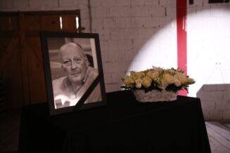 Sahranjen glavni urednik dnevnog lista "Nova" Stojan Drčelić 2