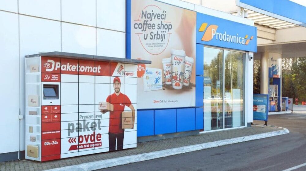 Novina iz pandemije koja je postala navika: Zašto je ovo postao omiljen način za preuzimanje pošiljaka? 1