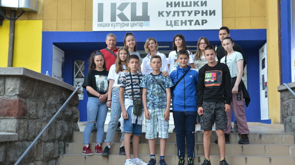 U Nišu otvorena "Dečja umetnička kolonija Gračanica" 1