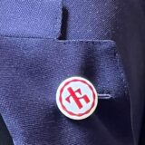 Vesić skinuo značku Beograda sa sakoa, umesto nje stavio slovo "Ć" 11