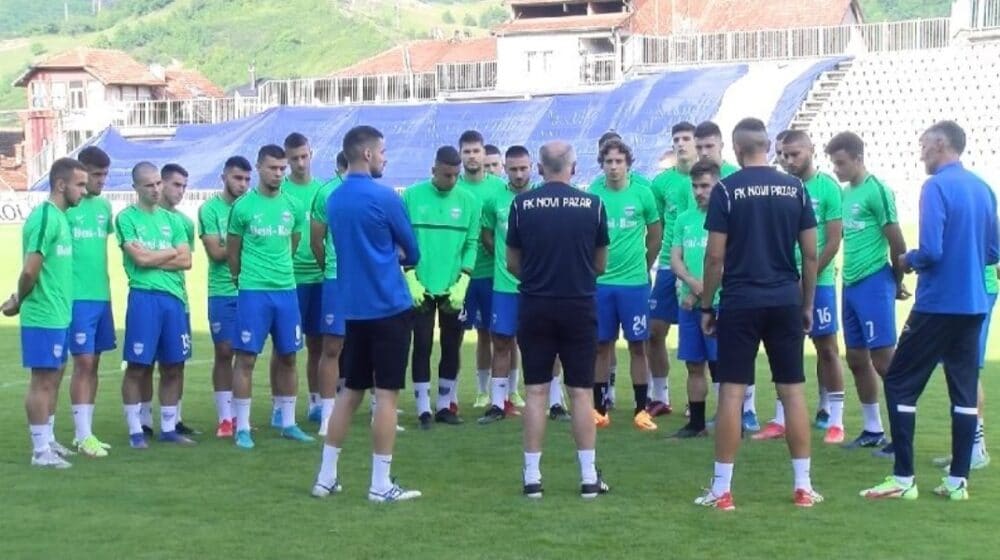 Fudbaleri Novog Pazara na Zlatiboru 1