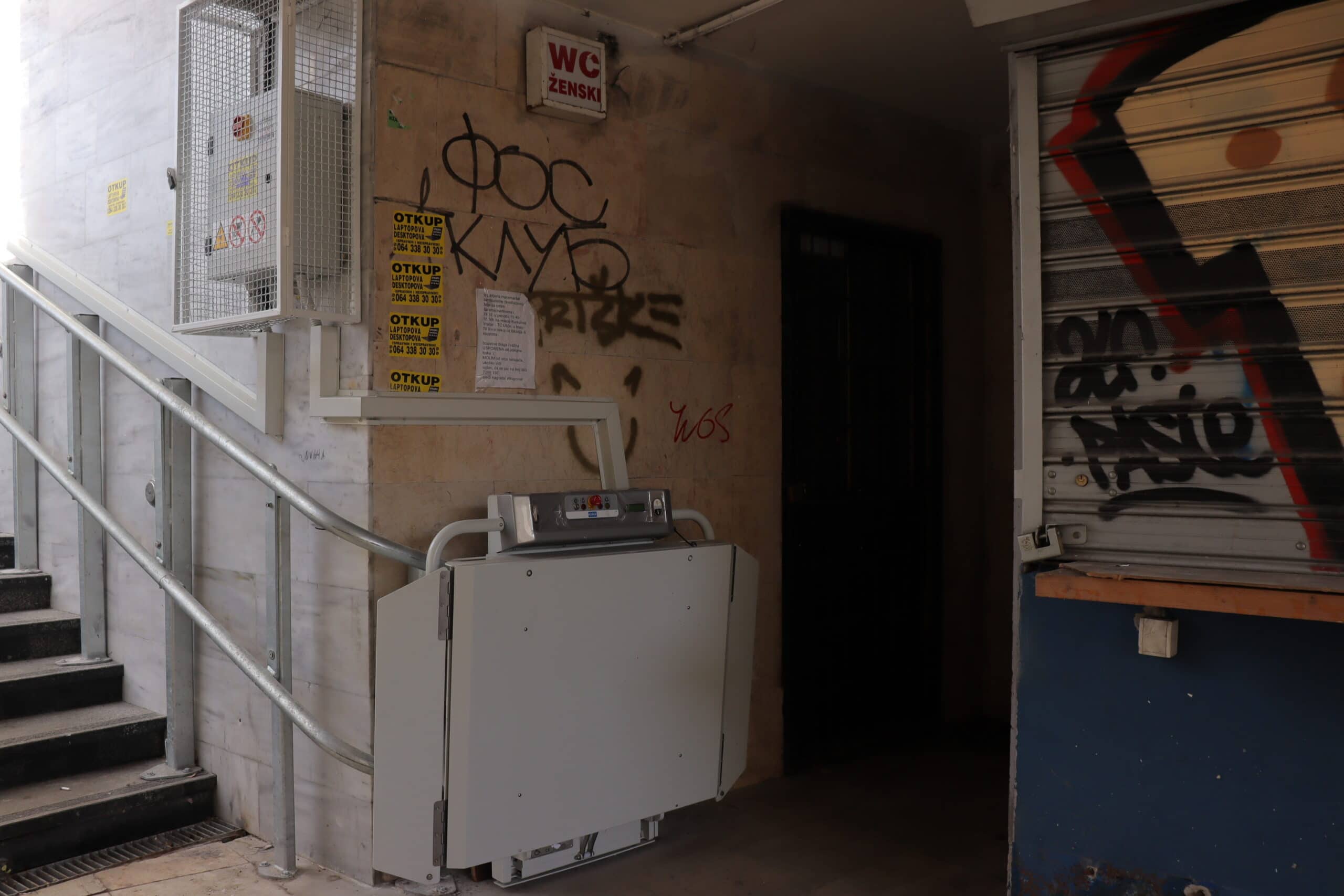 U kakvom su stanju javni toaleti u Beogradu: Koštaju nas šest miliona mesečno, a zapošljavaju više od 40 ljudi (FOTO, VIDEO) 5
