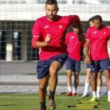 Fudbalski internacionalac sa juga Srbije poklonio sportsku opremu Bujanovačkom BSK-u 3