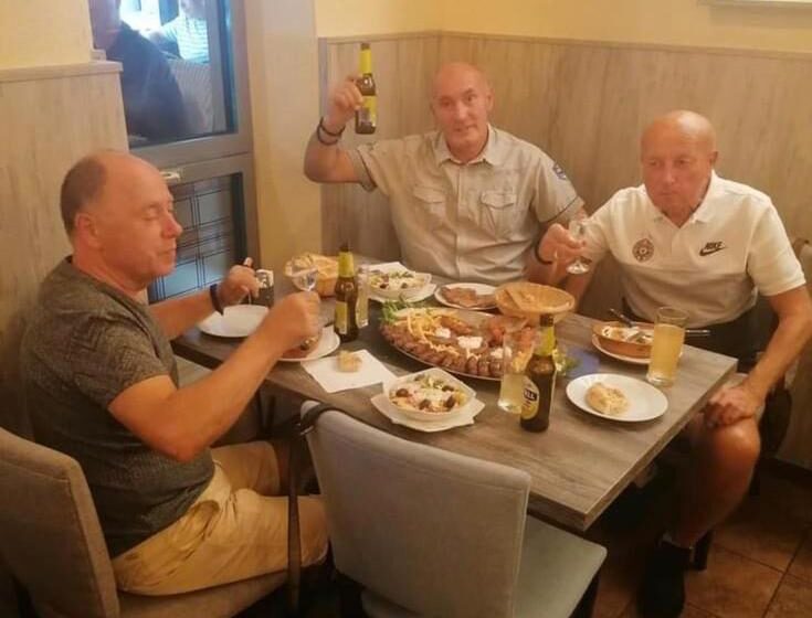 Slikali se u majicama Partizana u Makarskoj pa dobili batine, jedan u kritičnom stanju 1