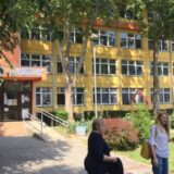 Lažne dojave o bombama u dve novosadske škole 10