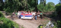IMG-0730 Održan protest zbog seče šume na Dunavcu, okupljeni poručili da vlast nema dokumentaciju kojom bi pokazala zašto se to radi 5