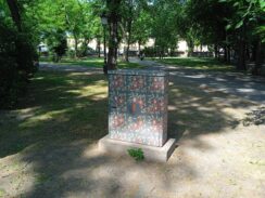 Oslikani kablovski ormarići u Subotici Od zapuštenosti do umetničkog dela: Subotički umetnici oslikali kablovske ormariće 15