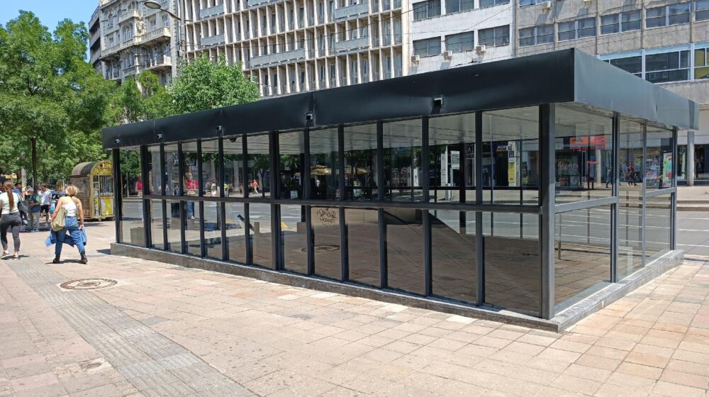 Nove pokretne stepenice u podzemnom prolazu na Terazijama u petak puštene u rad, a danas već ne rade 1