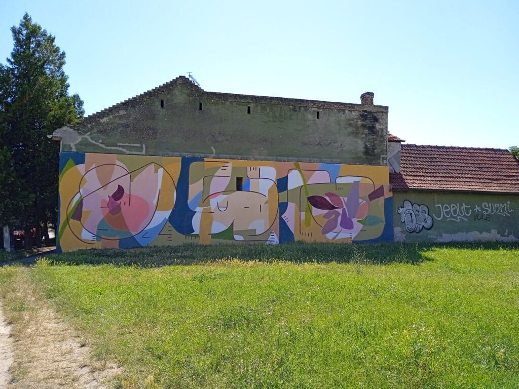 Subotičke umetnice naslikale mural koji prečišćava vazduh 11