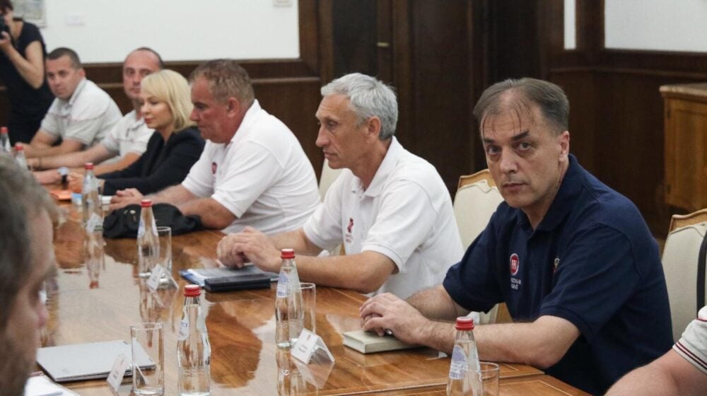 Predstavnik radnika Fijata: Dogovorili smo se sa predsednikom da iznos otpremnine bude 790 evra 1