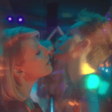 Ida Prester u svom novom ljubavnom singlu ugostila tajnovitog mladog umetnika - Fantoma 2