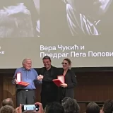 Zlatni pečat Jugoslovenske kinoteke svečano uručen Veri Čukić i Predragu Popoviću 8