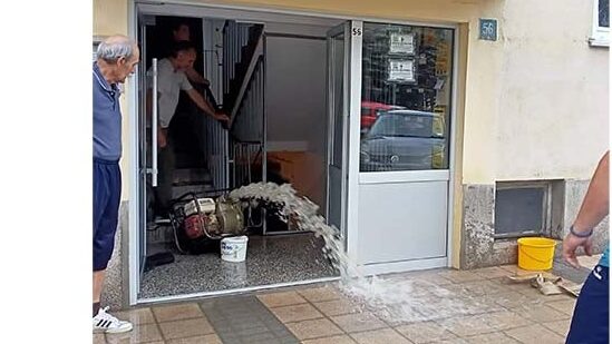 Oluci uvedeni u kanalizaciju, veliki problem Lozničana 1