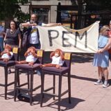 Kreni-Promeni: Sutra predajemo 206.000 potpisa građana REM-u, zahtev je da se primenjuje zakon 10