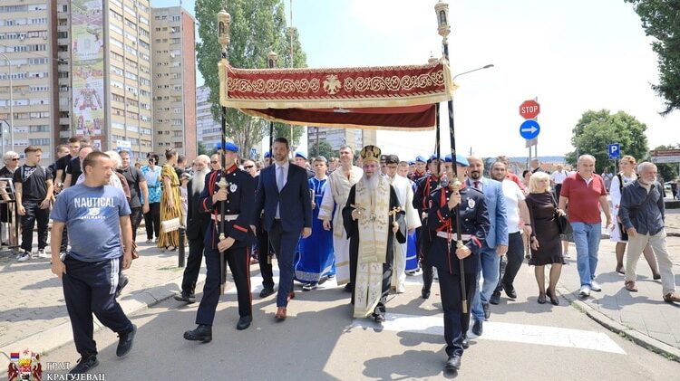 Održana litija sa molitvom za napredak grada i žitelja Kragujevca 1