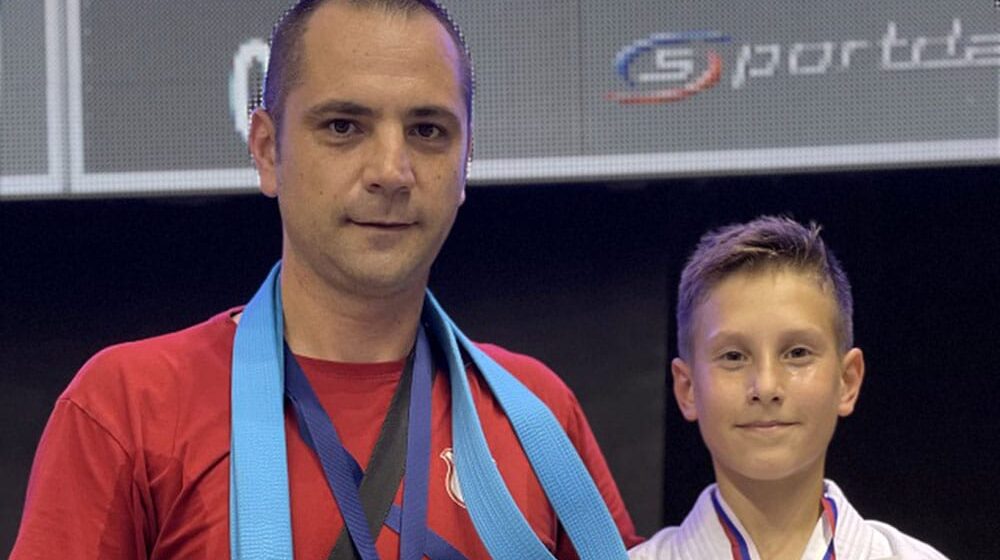 Mladi Užičanin i njegov trener osvojili zlatne medalje na prvenstvu Balkana u karateu 1