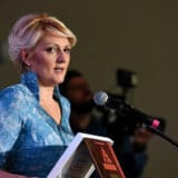 Zašto nadležni u Srbiji odugovlače izdavanje saglasnosti United Mediji za suvlasništvo u crnogorskim “Vijestima”? 10