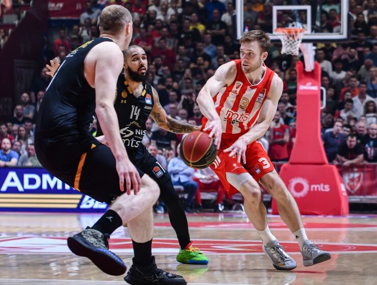 Nejt Volters napustio Crvenu zvezdu 1