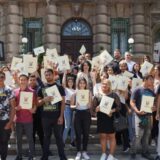 Grad Niš stipendira 51 učenika i studenta romske nacionalnosti 6