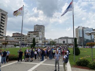 Radnici Fijata blokirali ulaz u Kragujevac, od srede najavljuju radikalizaciju protesta 10